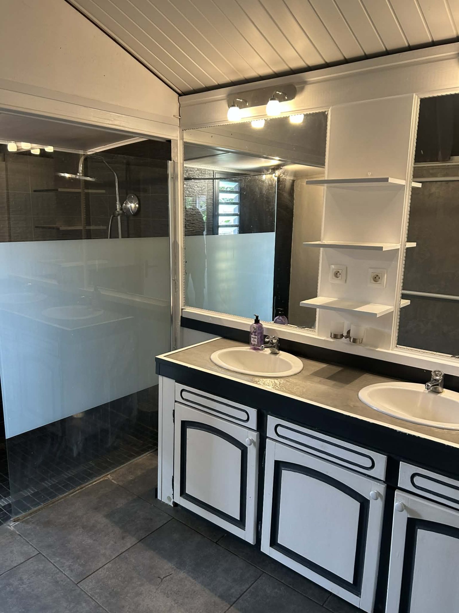 Image_, Maison, Saint-Denis, ref :BCVMA150001140